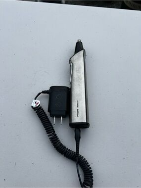Philips Norelco Rechargeable Detail Trimmer - Silver & Black nose hairs trimmer
